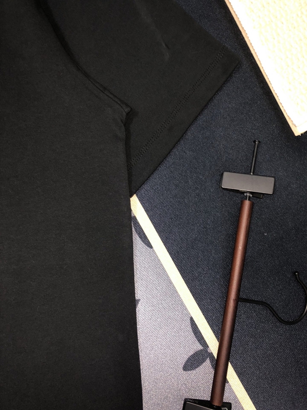 ブランドTシャツ素材ディテール